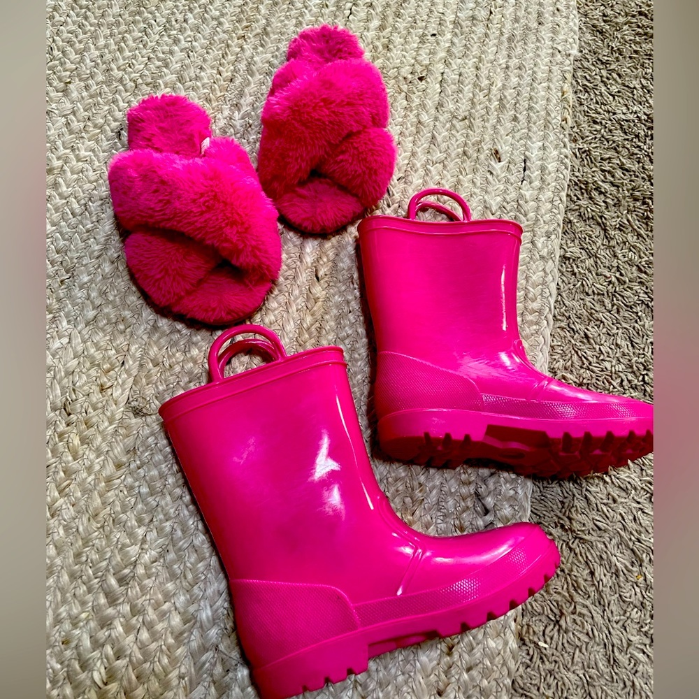 Girls Rain boots/ slippers bundle